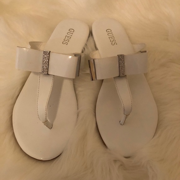 GUESS SANDALS - Picture 2 of 4